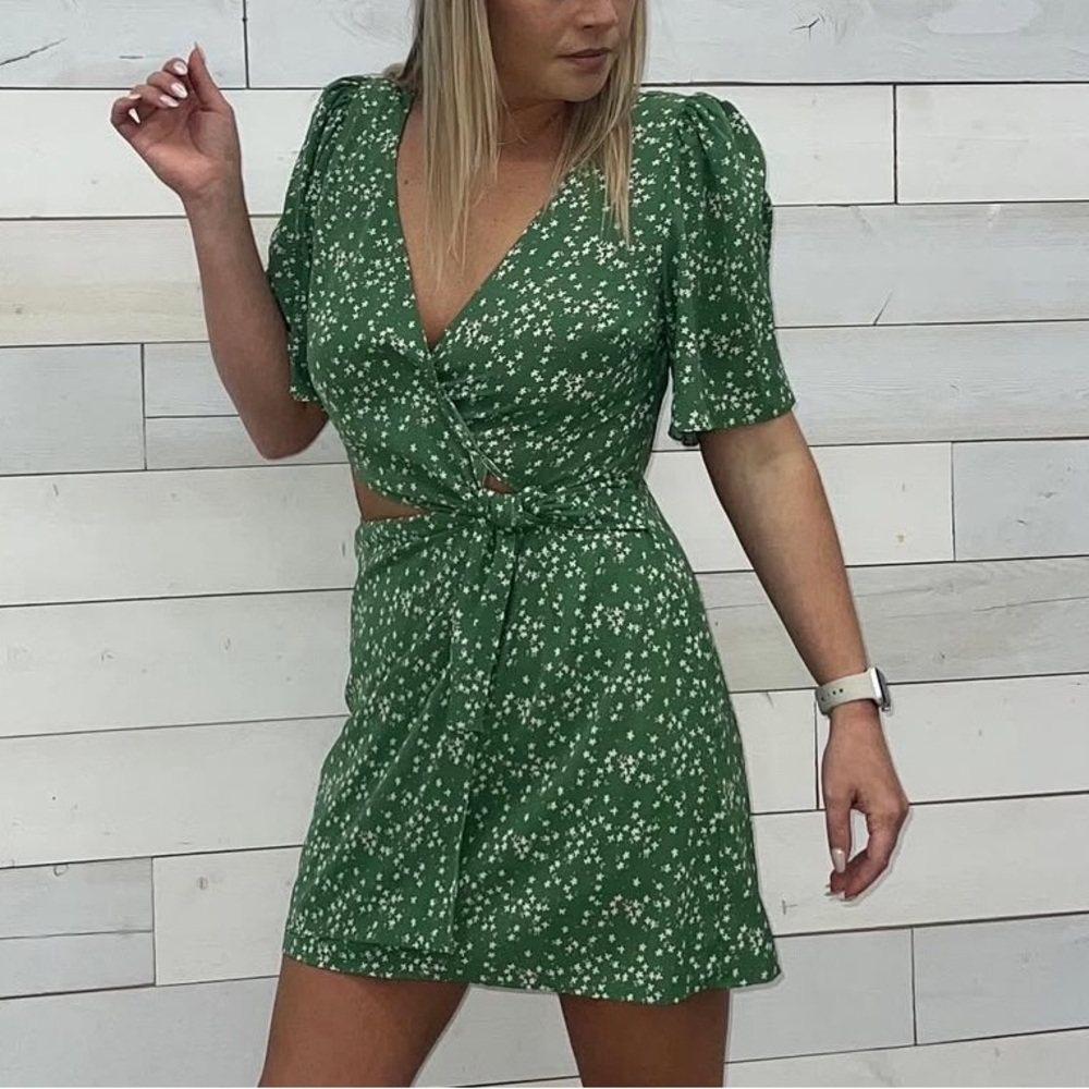 Green Floral Twist Front Cutout Mini Dress Boho V Neck Spring Summer Zip Back